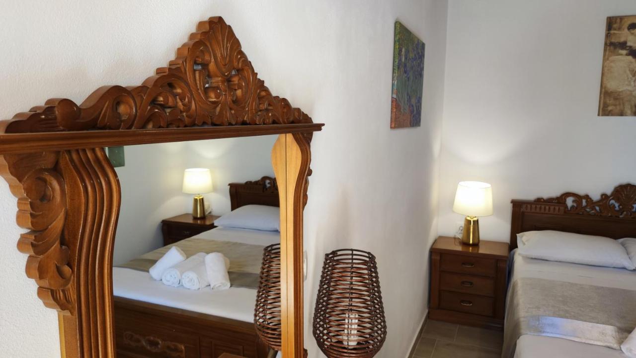 Villa Amaryllis Paleokastritsa Buitenkant foto